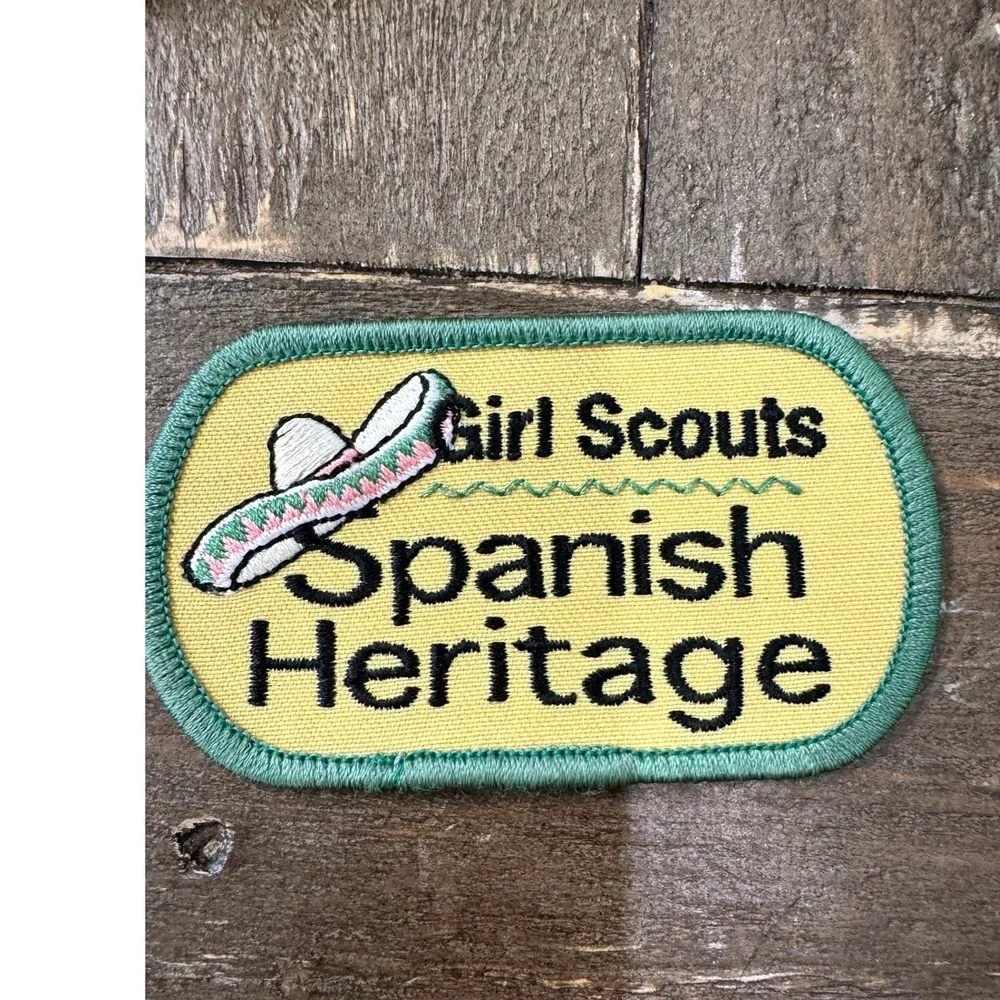 Vintage Girl Scouts Spanish Heritage Event Patch Embroidered Vintage Collectible